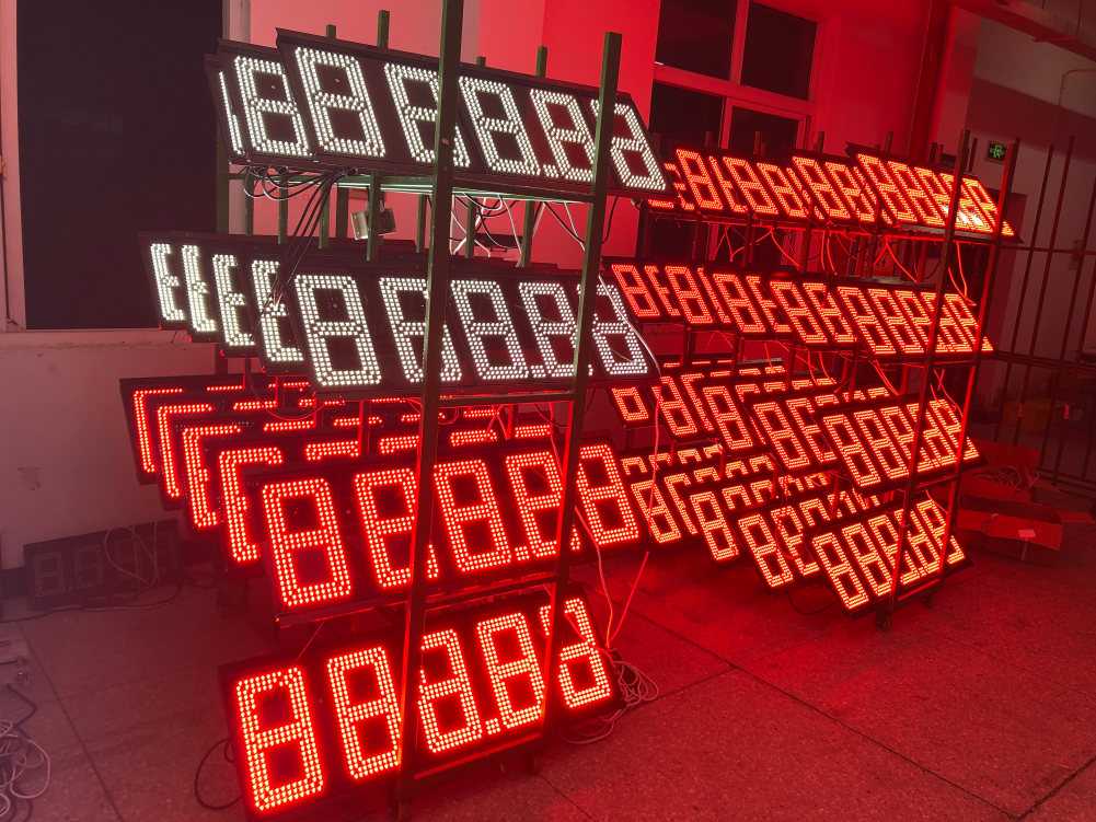 12inch IP67 LED gas price signs 888.88 under aging test in factory